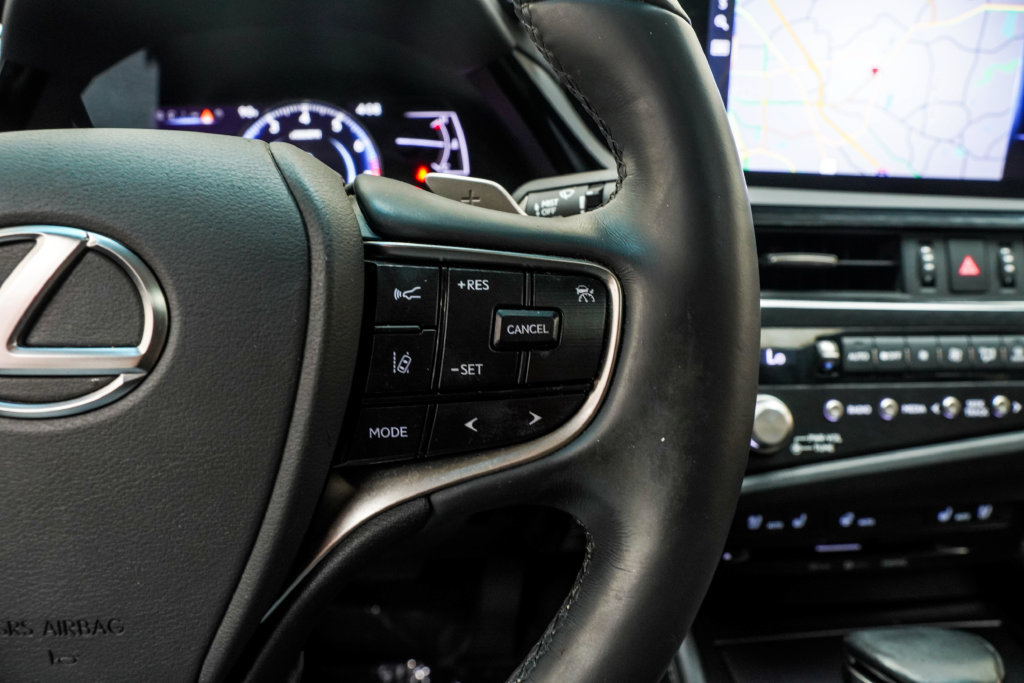 Used 2022 Lexus ES 350 w/ Premium Package FWD image 39