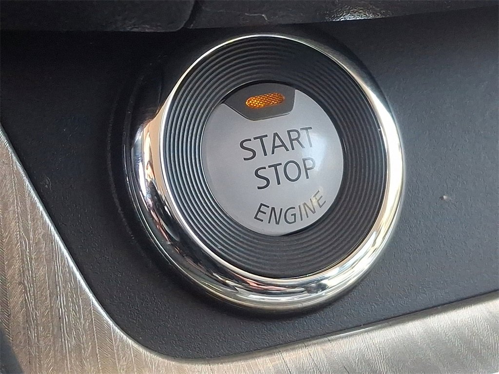 Used 2018 Nissan Murano SL image 25