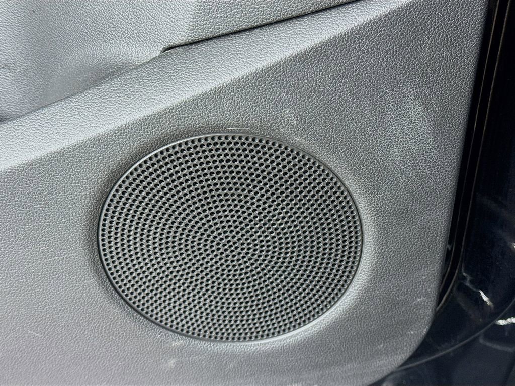 Used 2019 Ford Escape SEL FWD image 18