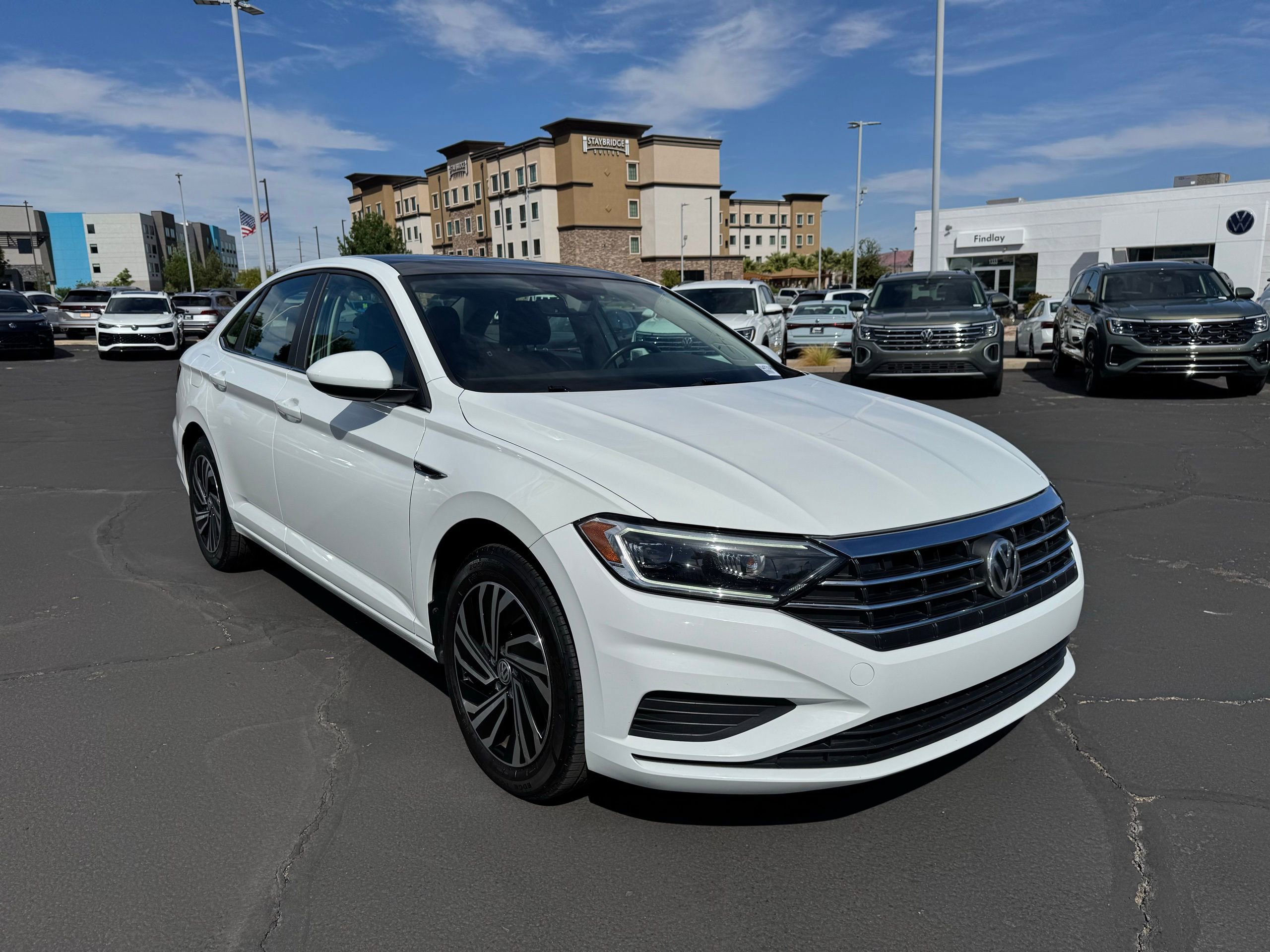 Used 2020 Volkswagen Jetta SEL FWD image 9
