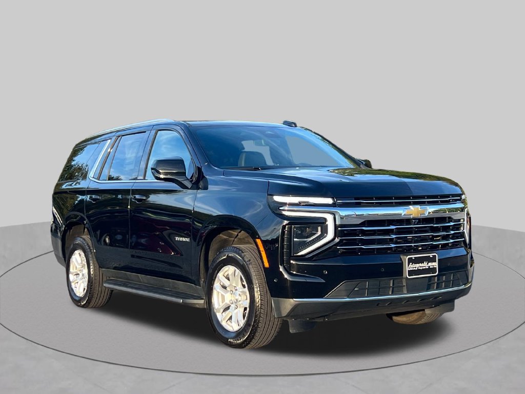 Used 2025 Chevrolet Tahoe LT AWD/4WD image 1