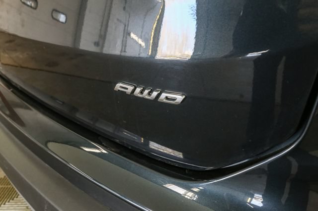 Used 2024 Ford Edge SEL w/ Convenience Package AWD/4WD image 10