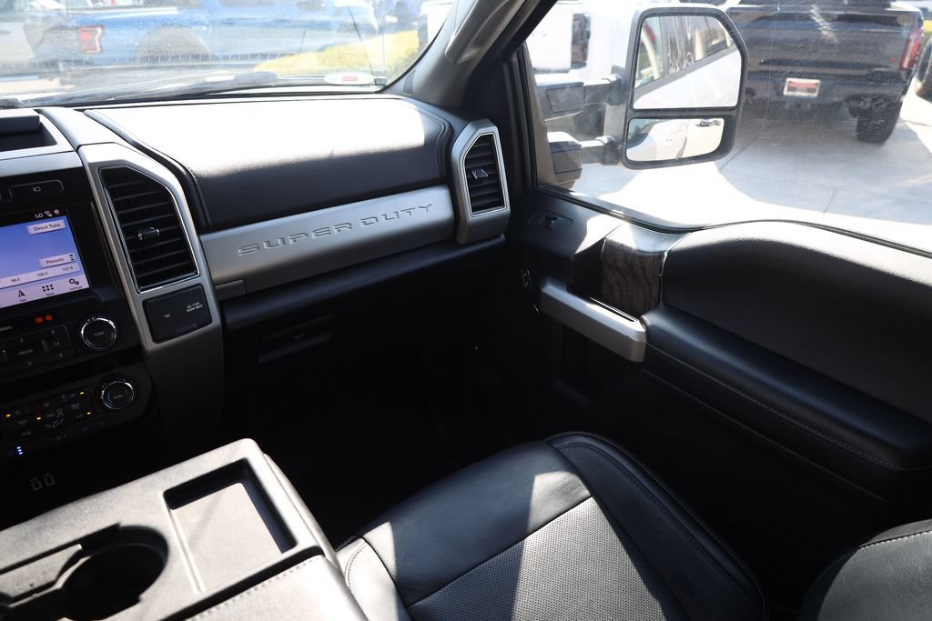 Used 2019 Ford F350 Lariat w/ Lariat Ultimate Package AWD/4WD image 20
