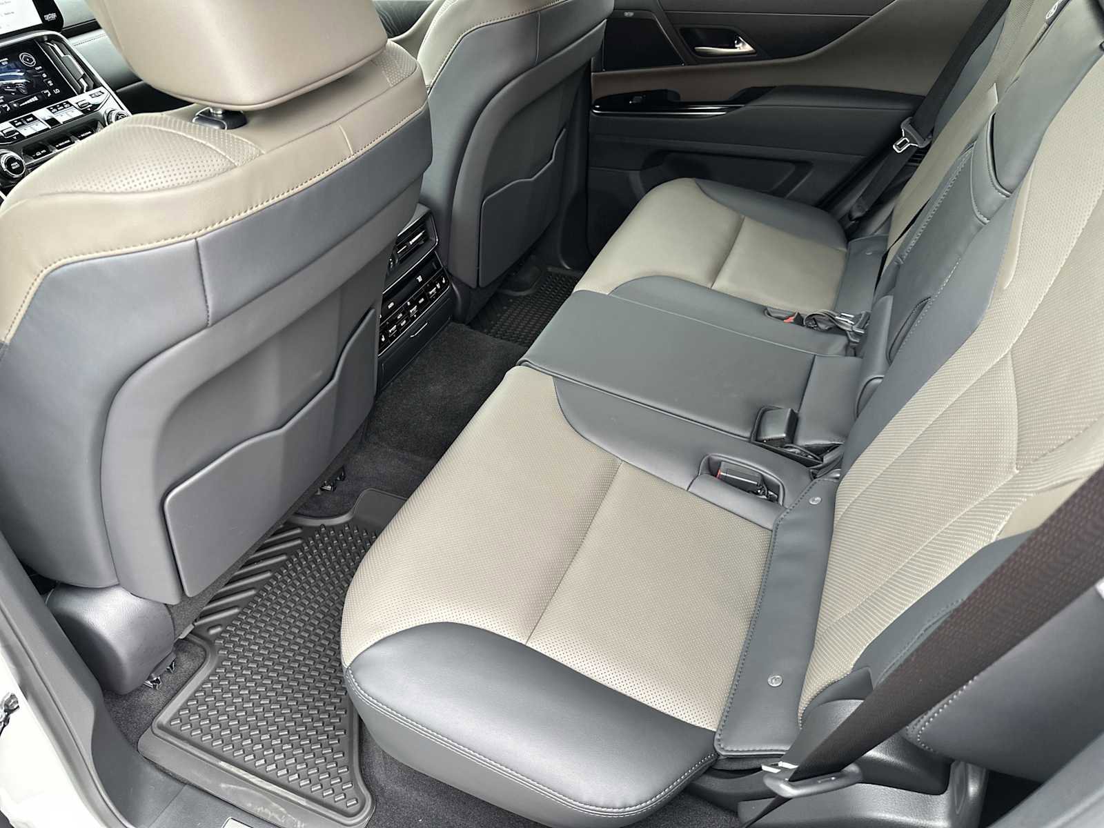 Used 2026 Lexus LX 700h Overtrail image 22