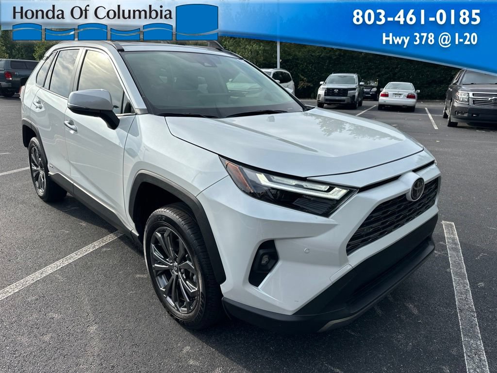 Used 2025 Toyota RAV4 Limited AWD/4WD image 1