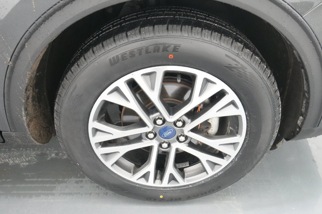 Used 2020 Ford Escape SEL AWD/4WD image 11