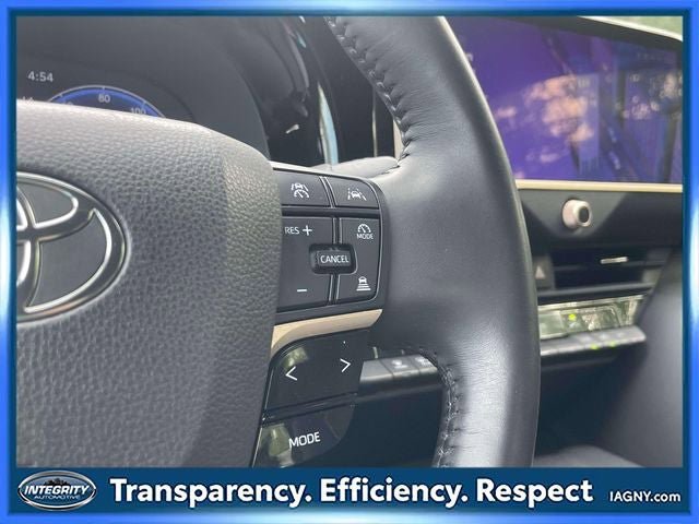 Used 2023 Toyota Crown AWD/4WD image 22