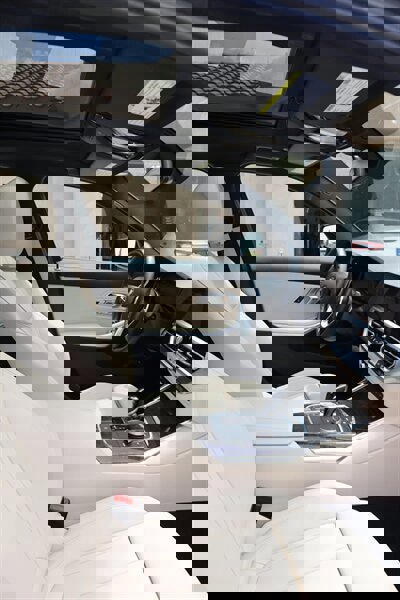 Used 2021 BMW 330e w/ Convenience Package image 36