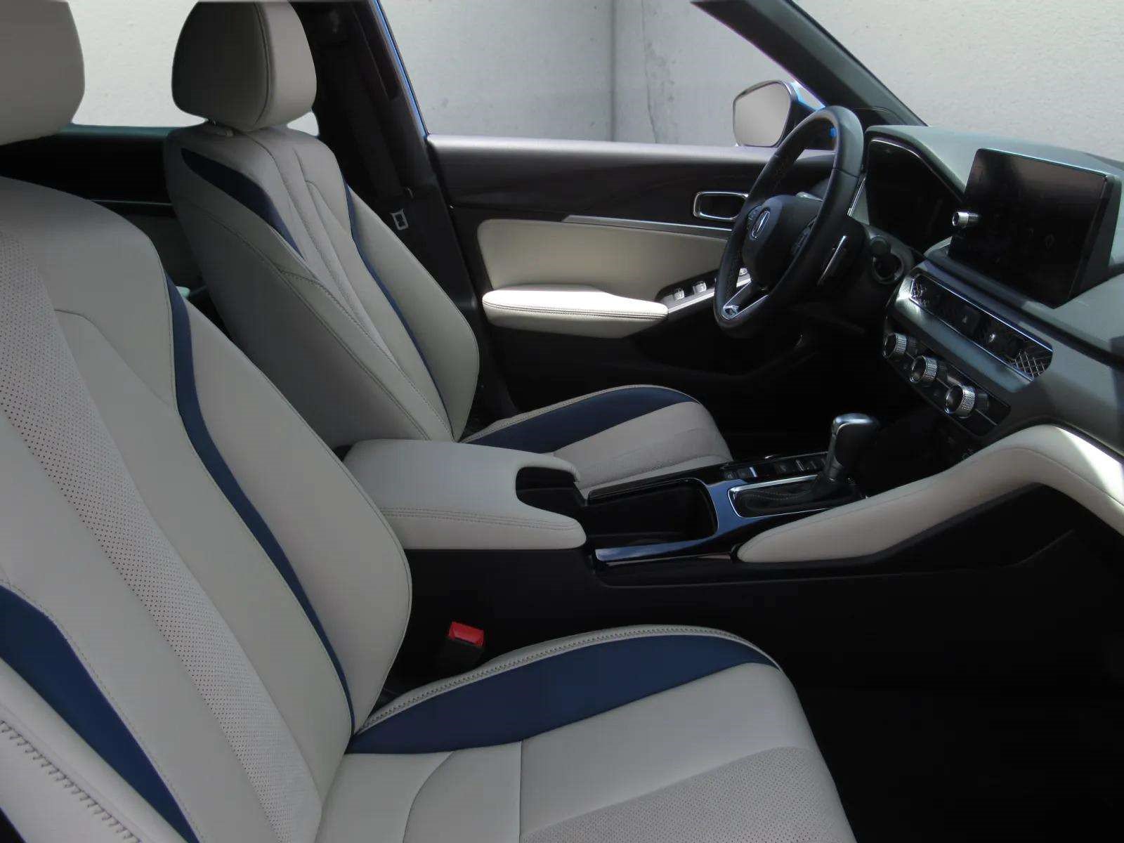 Certified 2026 Acura Integra A-Spec w/ Technology Package FWD image 9