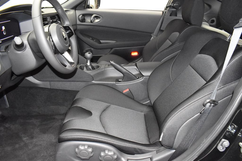 New 2026 Nissan Z Sport w/ Floor Mat Package RWD image 12