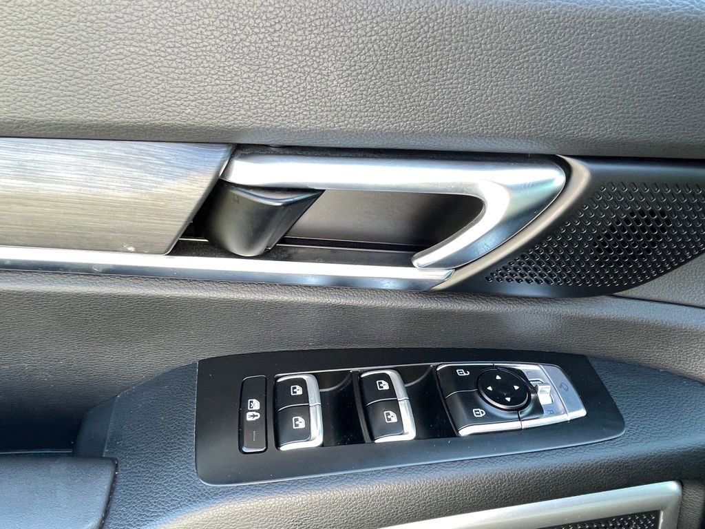 Certified 2023 Kia Telluride EX X-Line AWD/4WD image 9