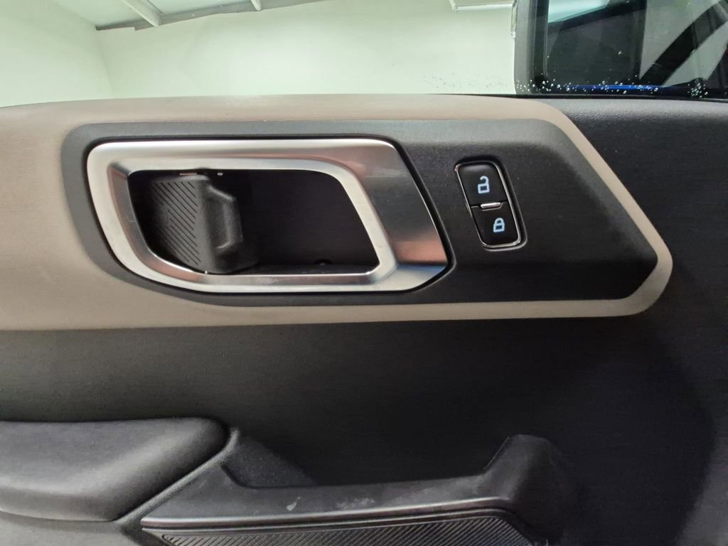 Used 2024 Ford Bronco Wildtrak image 24