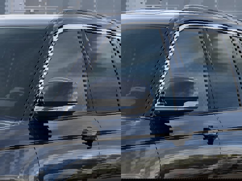 New 2025 Jeep Grand Cherokee Overland w/ Adv Protech Group III image 38