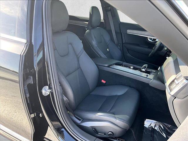 Used 2023 Volvo S90 B6 Plus w/ Protection Package Premier AWD/4WD image 9