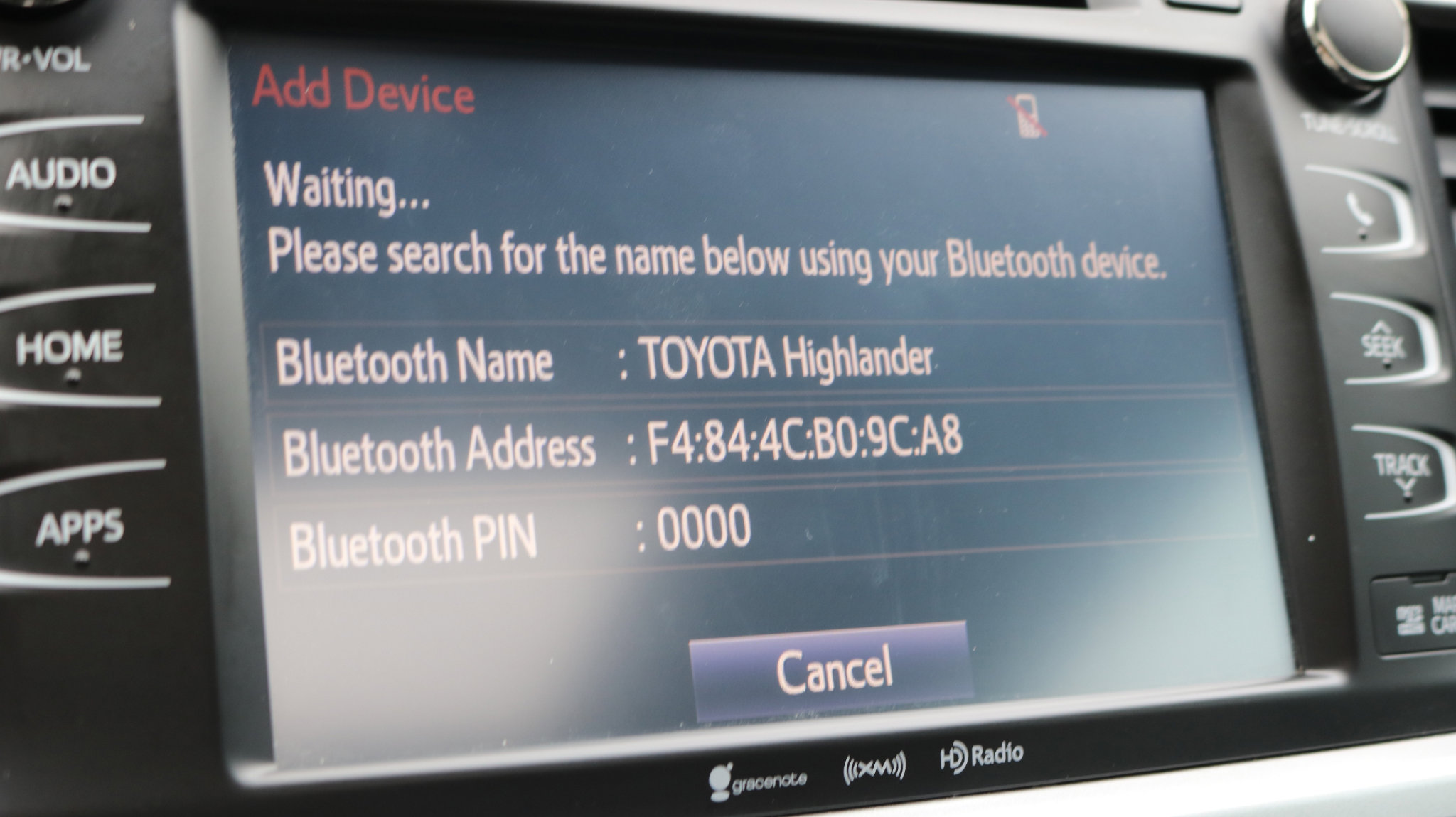 Used 2019 Toyota Highlander XLE image 18