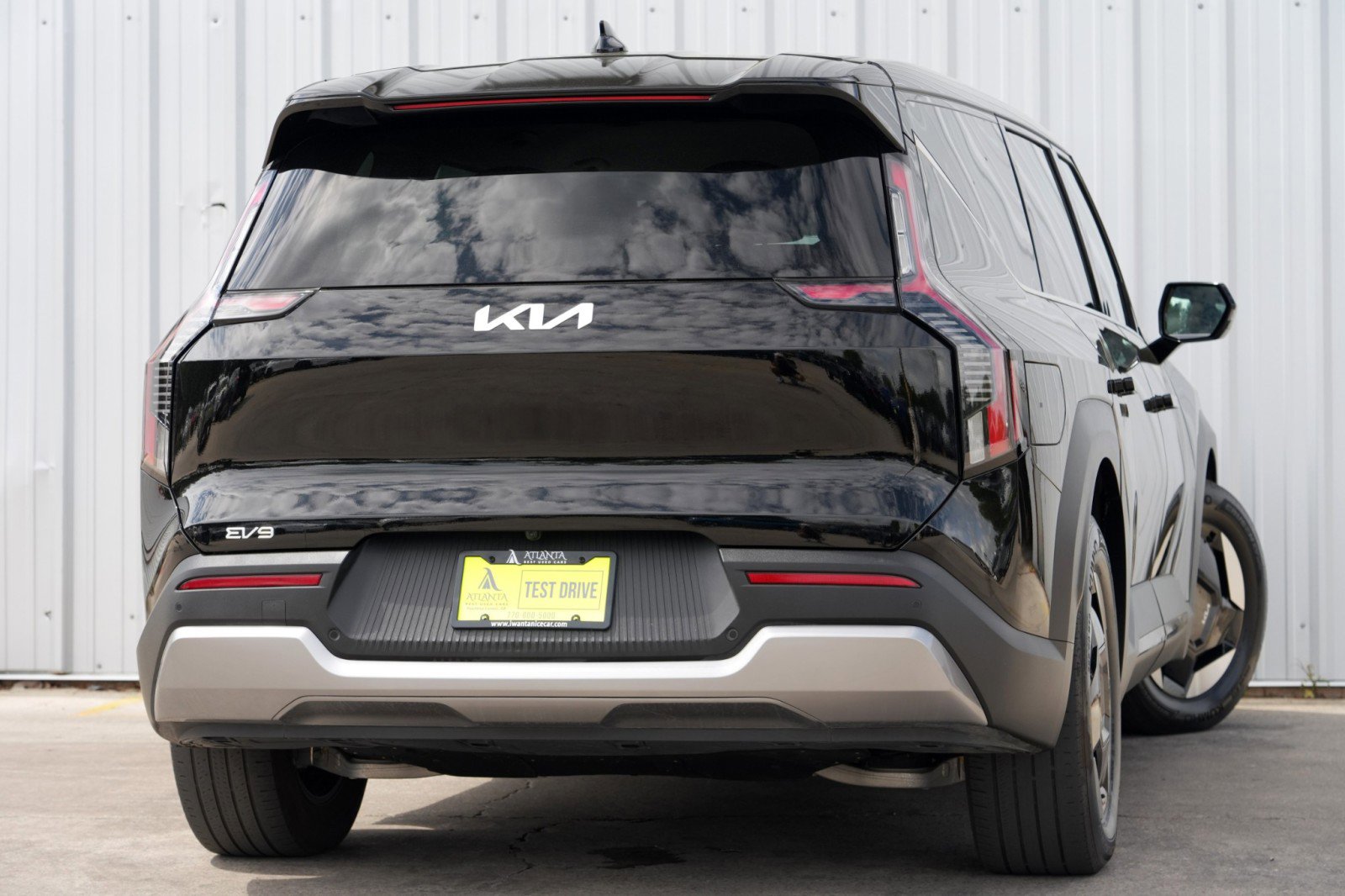 Used 2024 Kia EV9 Light Long Range image 4