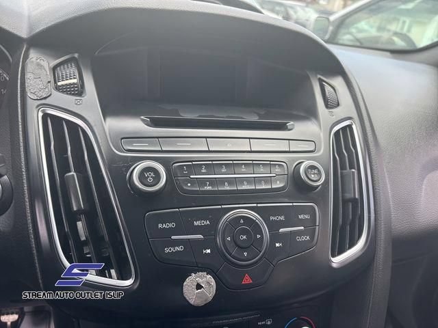 Used 2015 Ford Focus ST FWD image 29