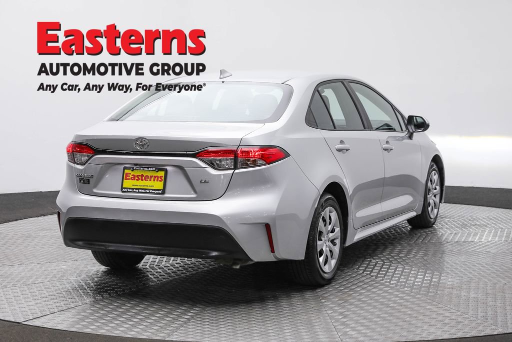 Used 2023 Toyota Corolla LE image 5