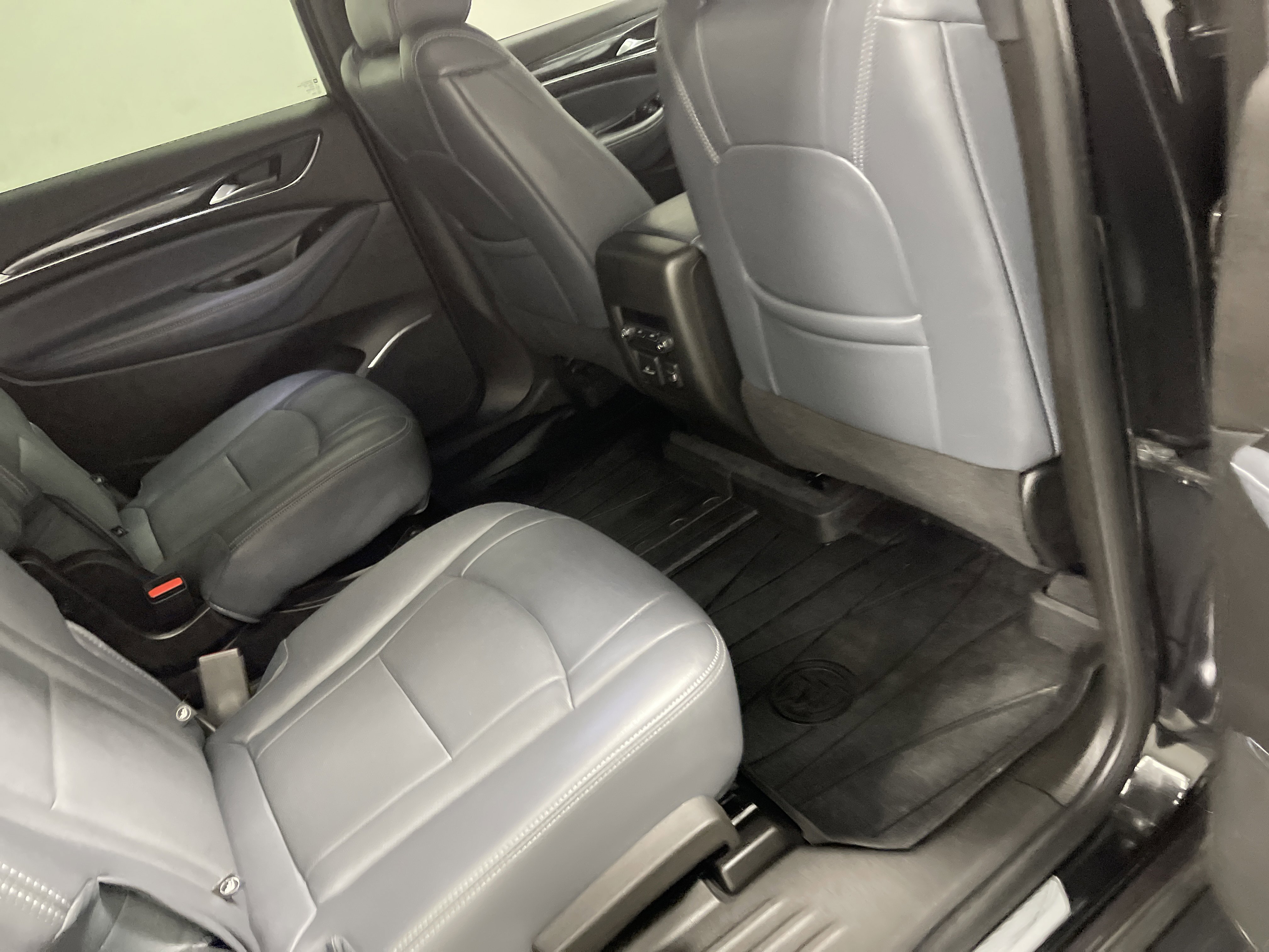 Used 2024 Buick Enclave Essence w/ Experience Buick Package image 22