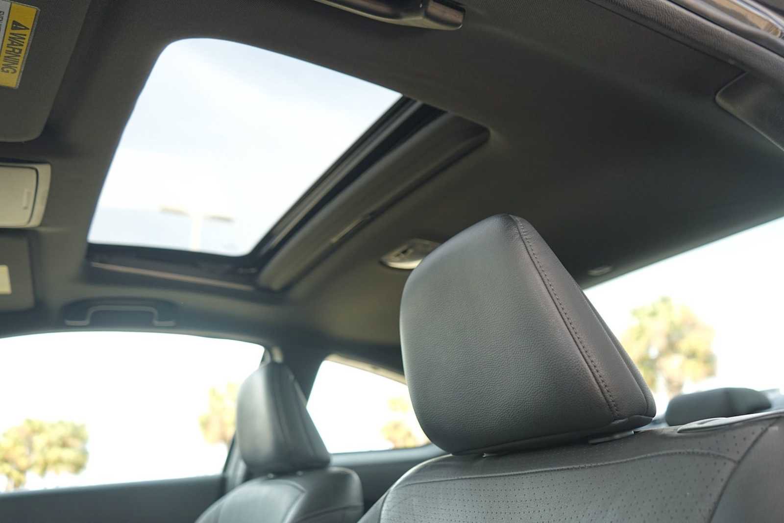 Used 2017 Honda Accord EX-L image 25