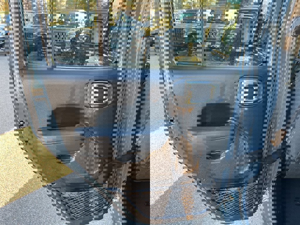 New 2026 Jeep Gladiator Sport image 16