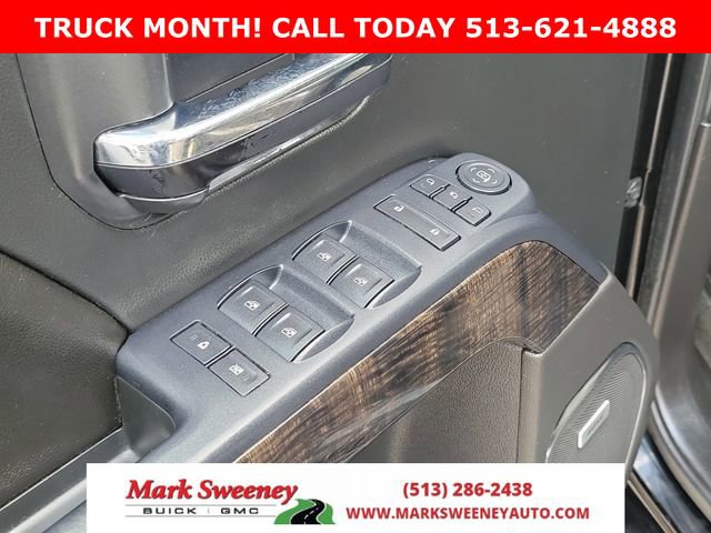 Used 2016 GMC Sierra 2500 Denali w/ Duramax Plus Package AWD/4WD image 18