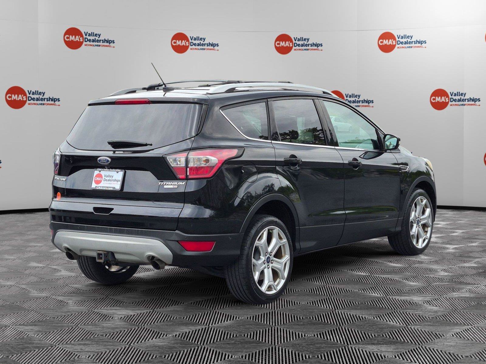 Used 2017 Ford Escape Titanium w/ Equipment Group 301A AWD/4WD image 5
