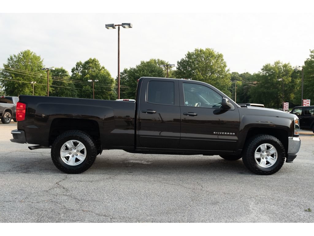 Used 2019 Chevrolet Silverado 1500 LT AWD/4WD image 9