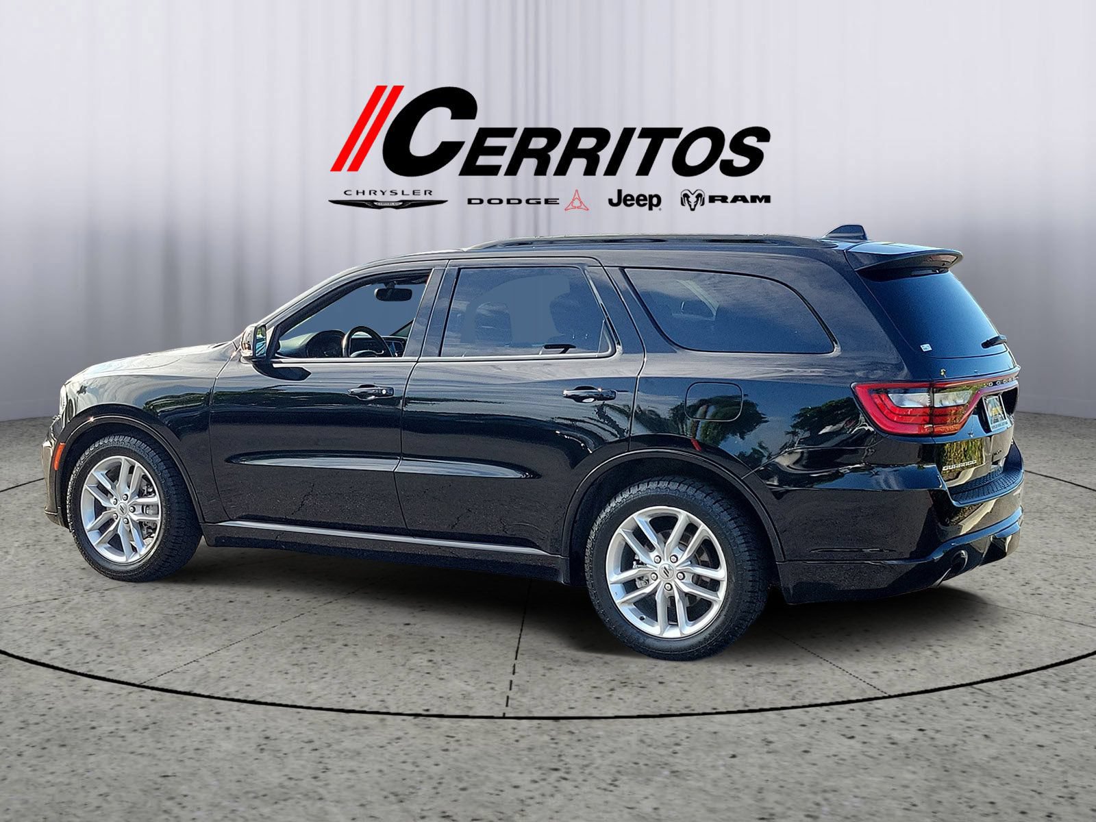 Certified 2024 Dodge Durango GT RWD image 2