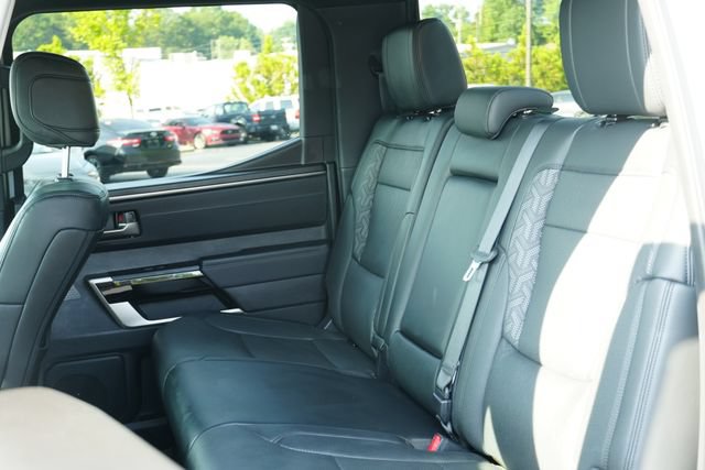 Used 2025 Toyota Tundra Limited AWD/4WD image 15