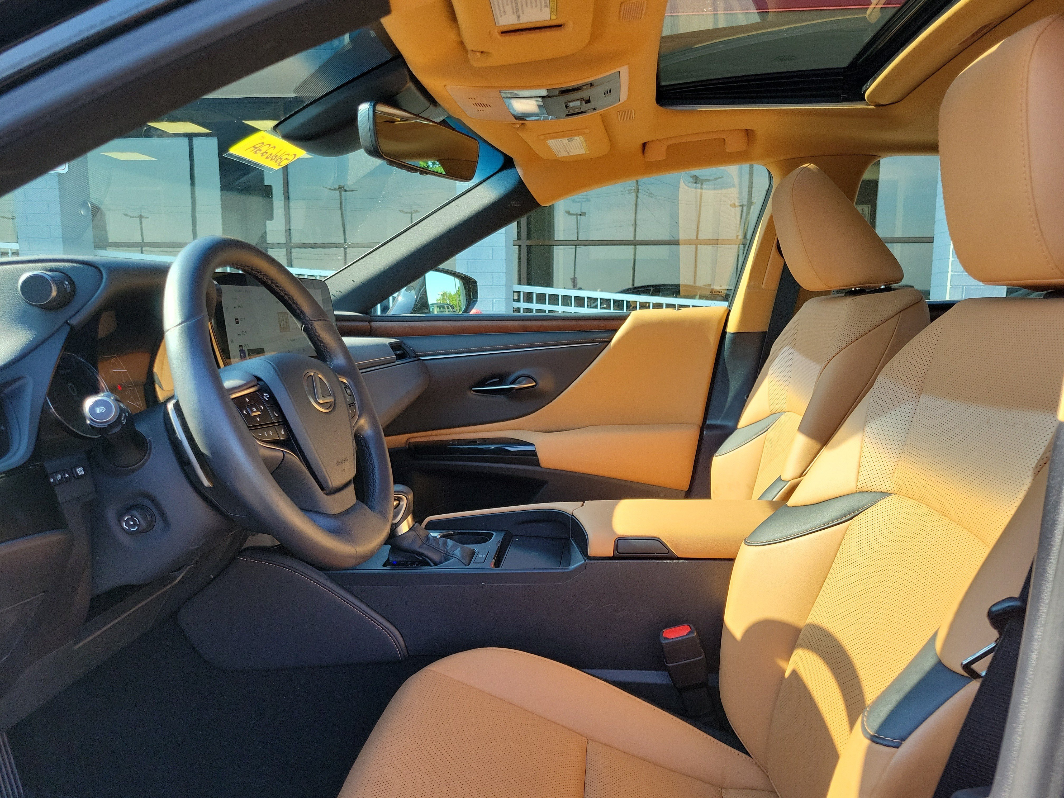 Used 2023 Lexus ES 350 w/ Premium Package FWD image 15