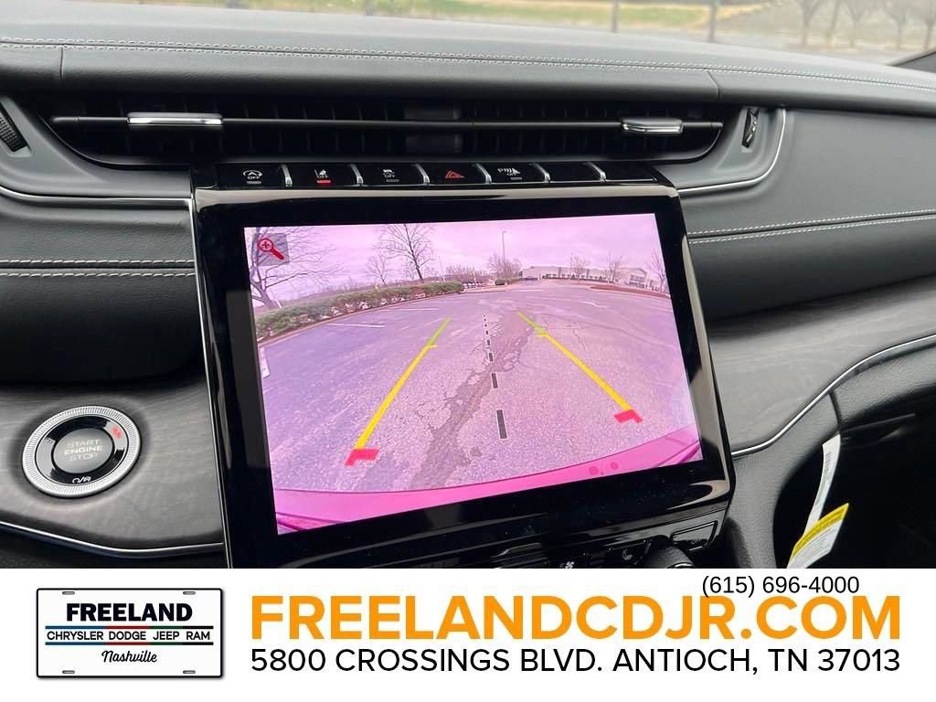 New 2024 Jeep Grand Cherokee Overland w/ Luxury Tech Group IV AWD/4WD image 26