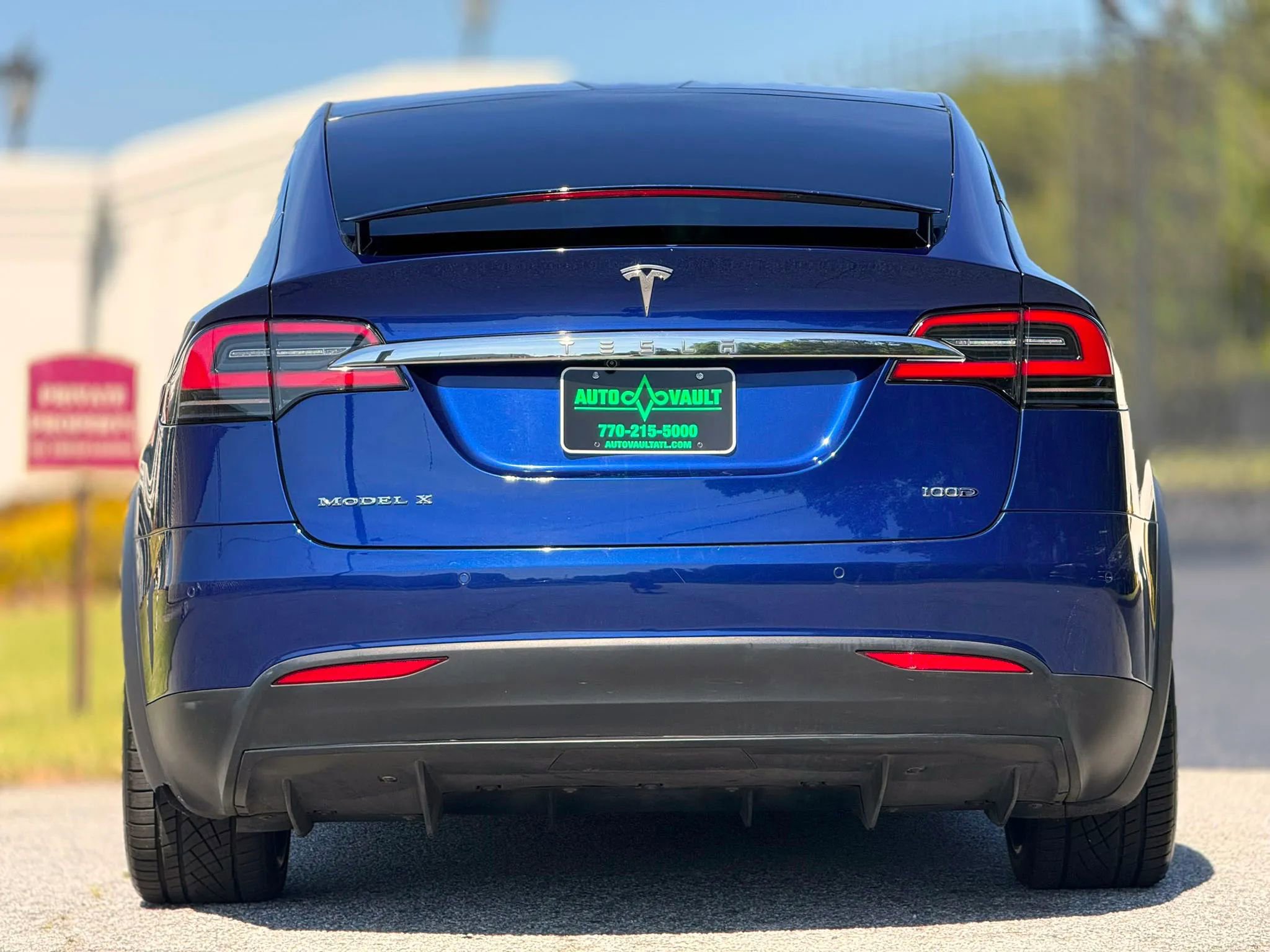 Used 2017 Tesla Model X 100D image 10