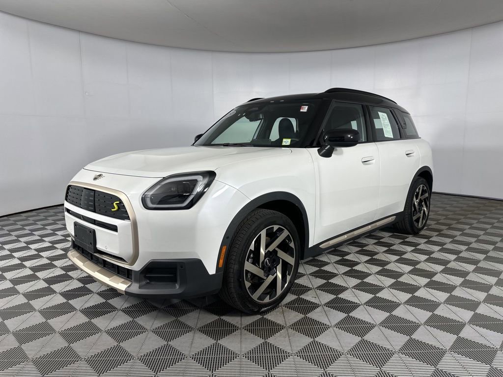 Certified 2025 MINI Cooper Countryman SE AWD/4WD image 7