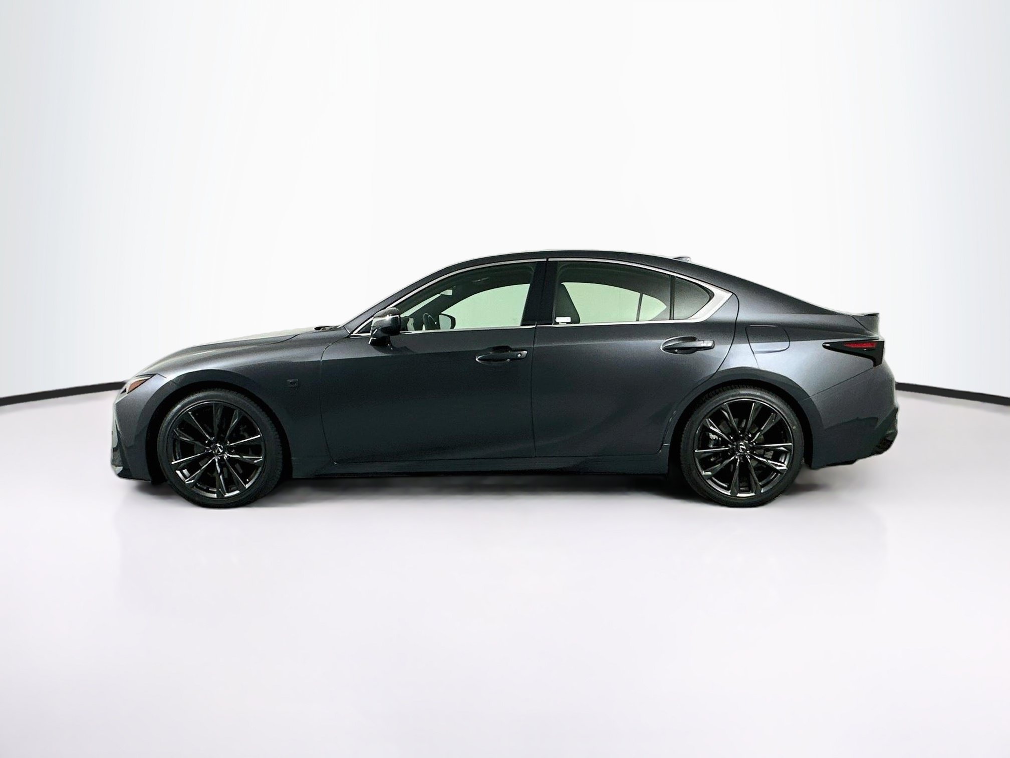 Used 2024 Lexus IS 350 F Sport RWD image 4