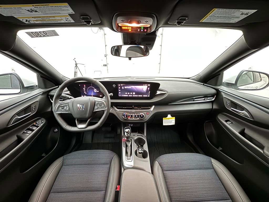 New 2026 Buick Envista Preferred w/ Convenience I Package FWD image 3