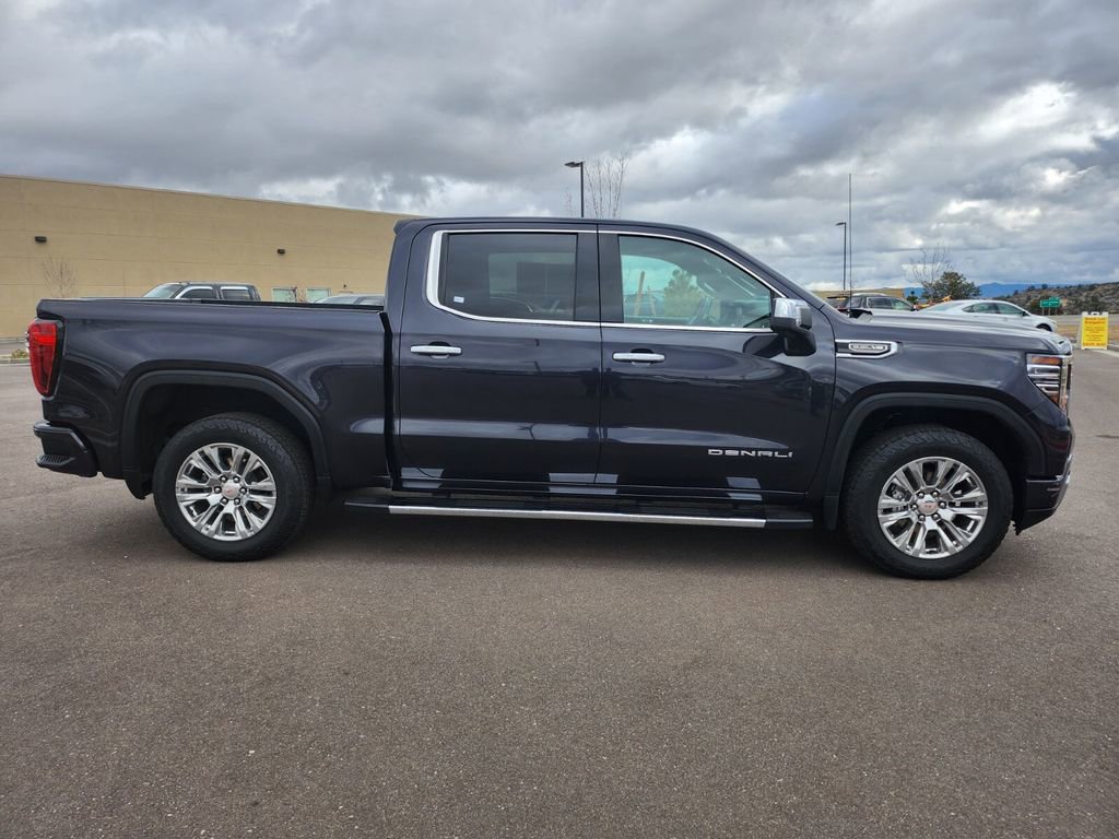 Used 2022 GMC Sierra 1500 Denali w/ Technology Package image 3
