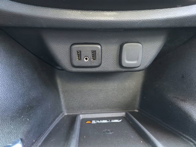 Used 2019 Chevrolet Traverse Premier w/ LPO, Blackout Package image 26