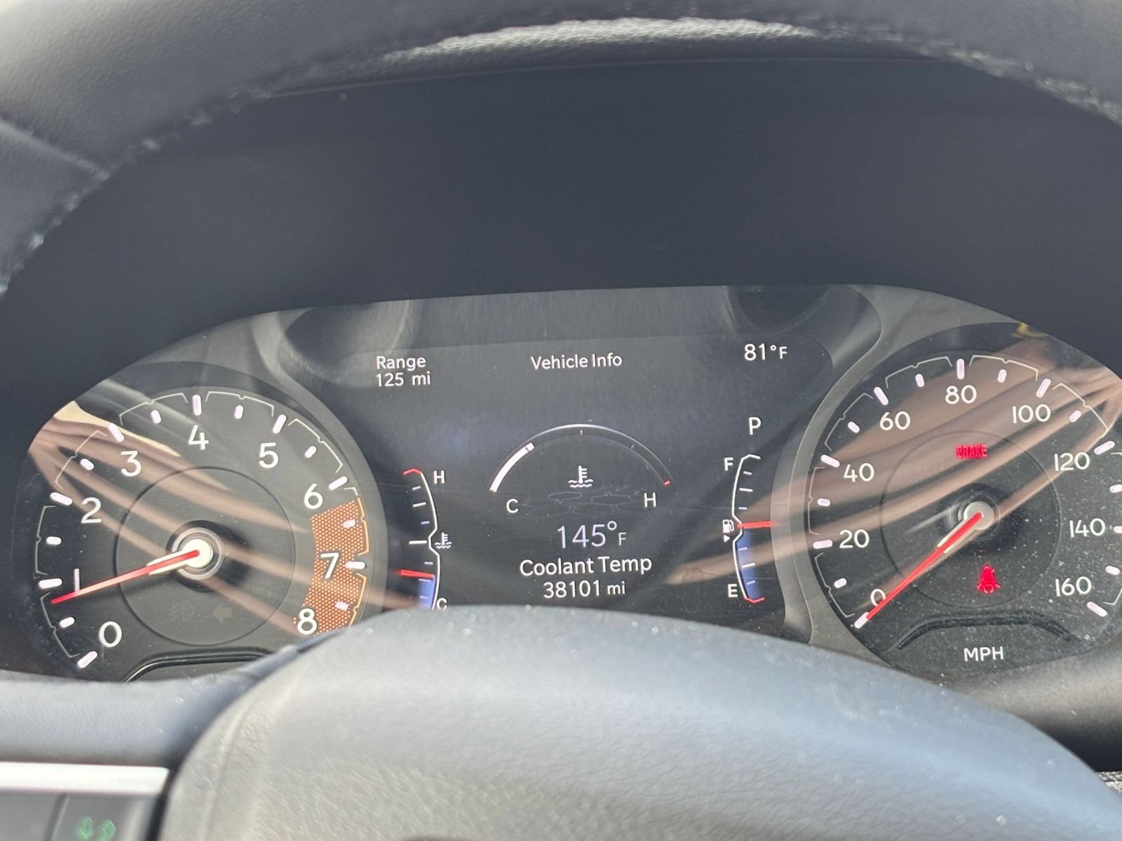 Used 2025 Jeep Compass Latitude AWD/4WD image 39