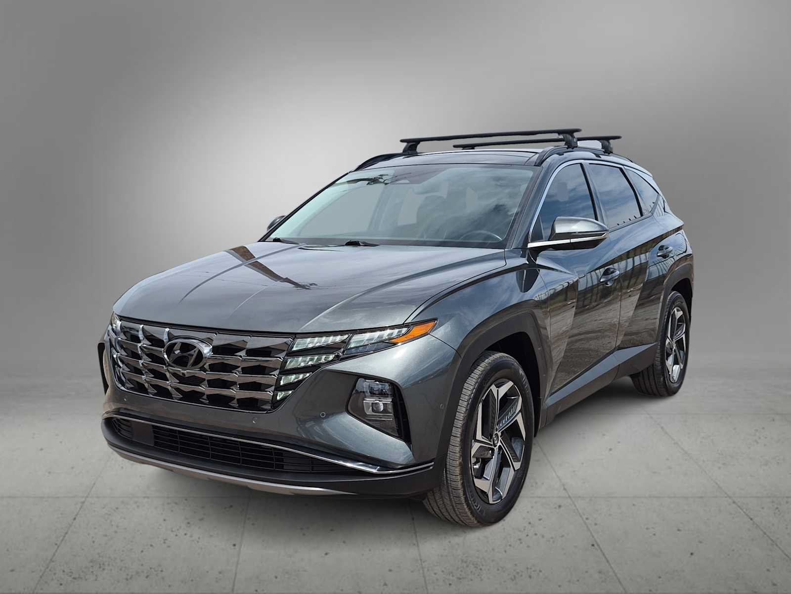 Certified 2023 Hyundai Tucson Limited AWD/4WD image 4