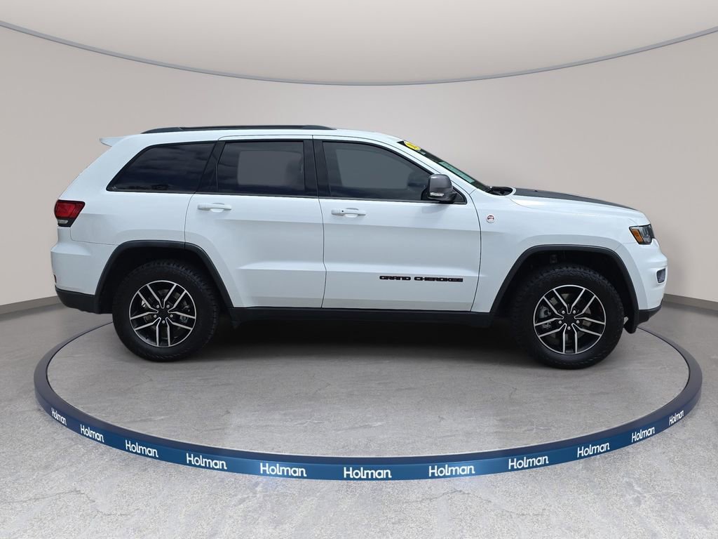 Used 2021 Jeep Grand Cherokee Trailhawk AWD/4WD image 5