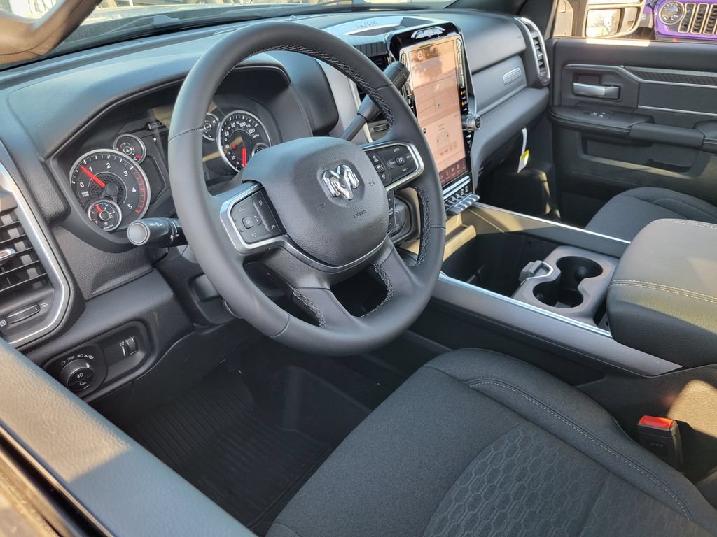 New 2026 RAM 2500 Big Horn AWD/4WD image 3