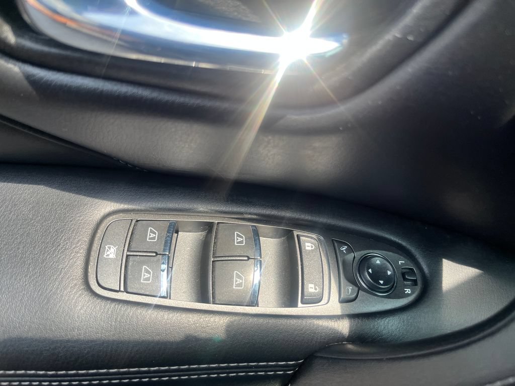 Used 2024 INFINITI QX80 Luxe AWD/4WD image 11