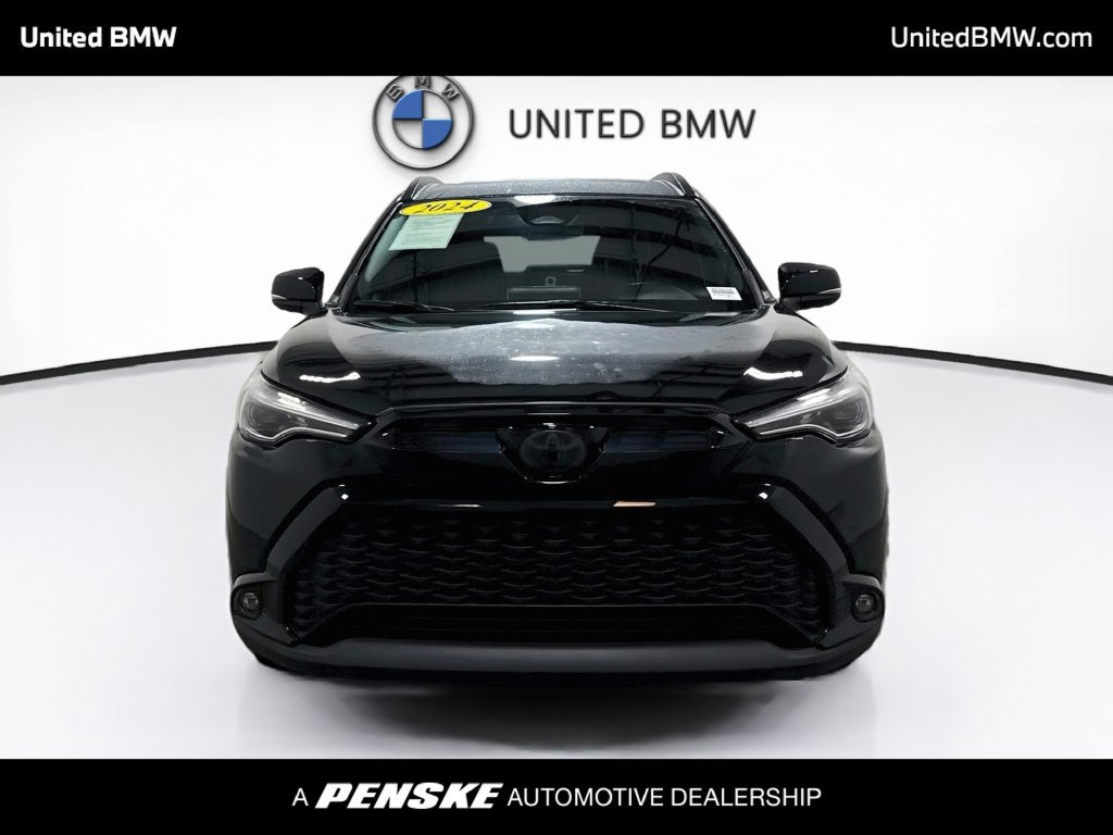 Used 2024 Toyota Corolla Cross AWD Hybrid w/ Convenience Package image 2