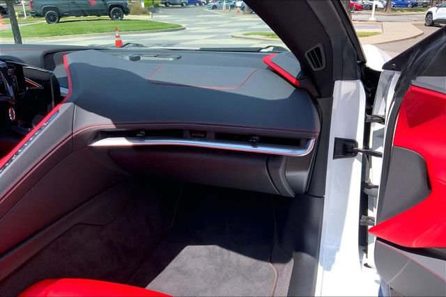 Used 2022 Chevrolet Corvette Stingray Preferred Conv w/ Z51 Performance Package RWD image 13