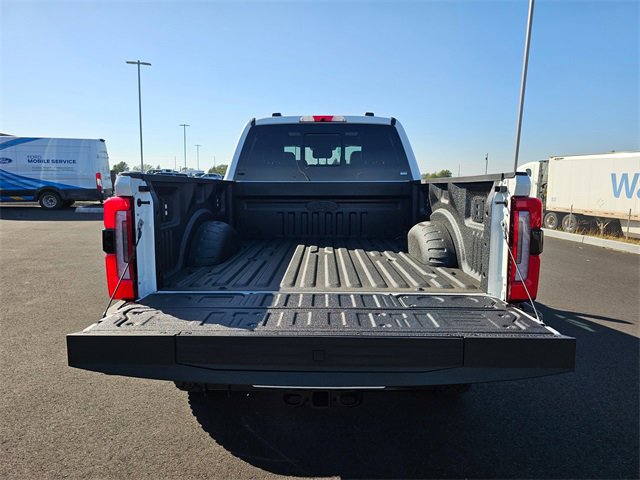 New 2026 Ford F250 Platinum image 32