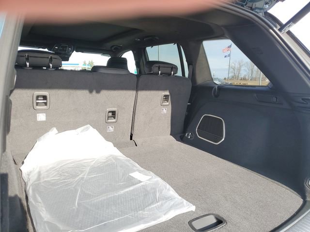 New 2026 Jeep Grand Cherokee Summit w/ Obsidian Package image 25