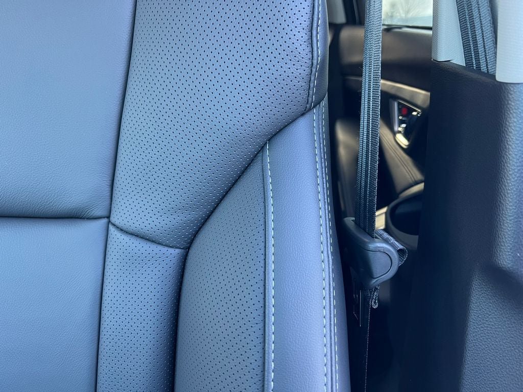 New 2026 Subaru Ascent Limited AWD/4WD image 15