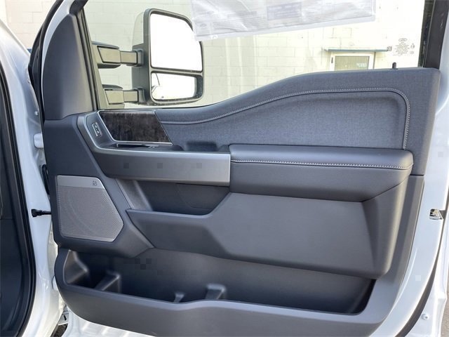 New 2026 Ford F350 Lariat w/ Lariat Ultimate Package image 35