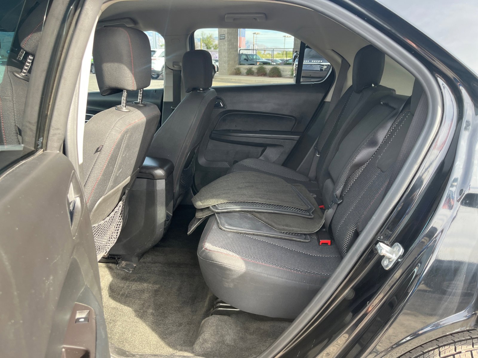 Used 2017 Chevrolet Equinox LT w/ Convenience Package image 17